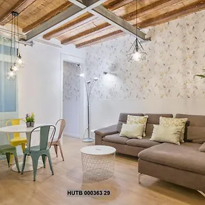 https://alcam-gignas.topbarcelonahotels.com